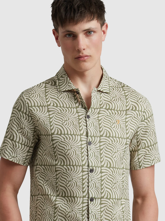 Farah Cadmun Short Sleeve Fern Print Shirt // ROCKET GREEN