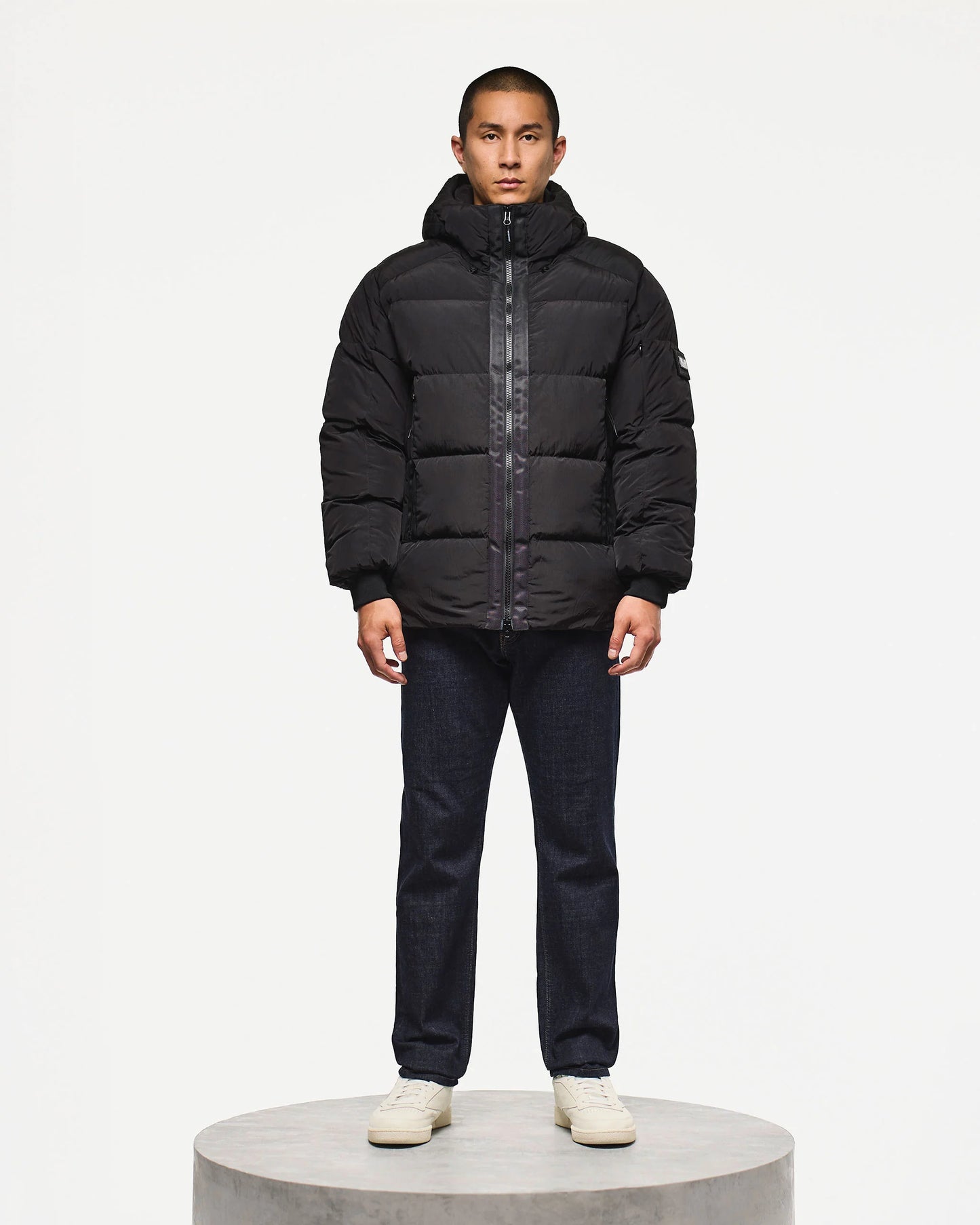 Weekend Offender Amsterdam Primaloft Jacket // BLACK