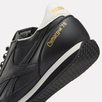 Reebook Camargue 78 Trainers // BLACK