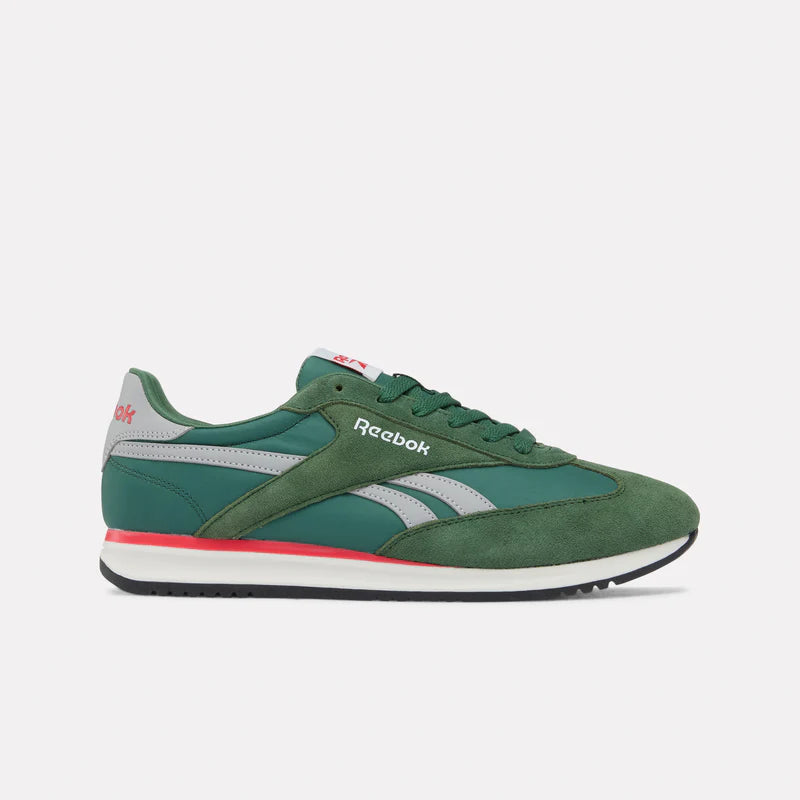 Reebok World 70 // GREEN