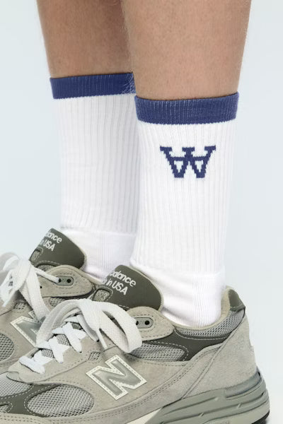 Wood Wood Con Tennis Socks // WHITE/BLUE