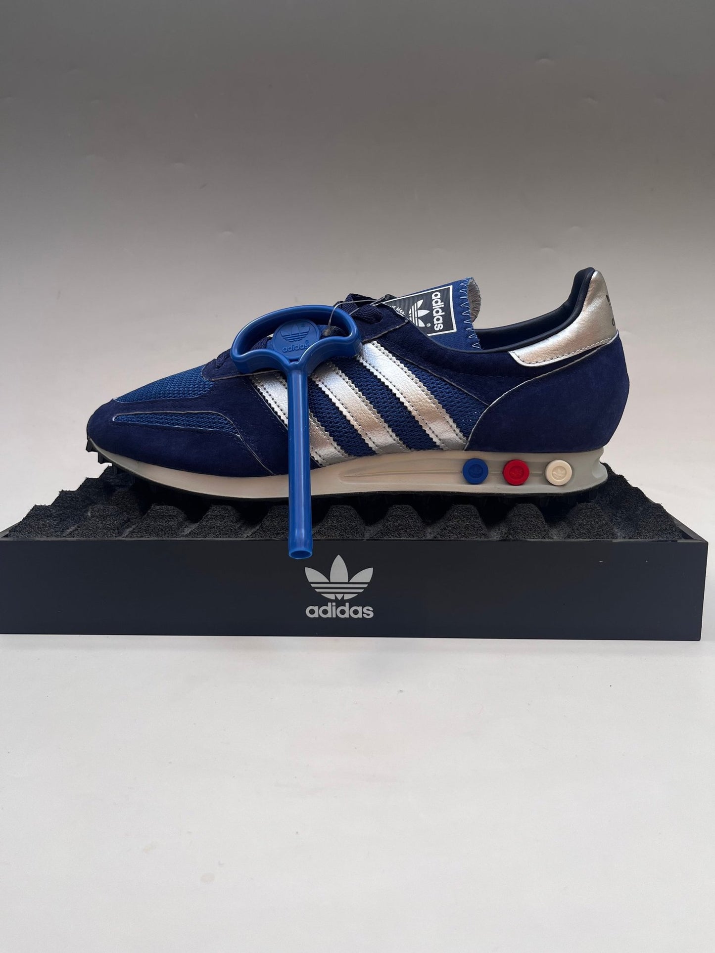 adidas Originals LA Trainer OG AQ4930 // BLUE