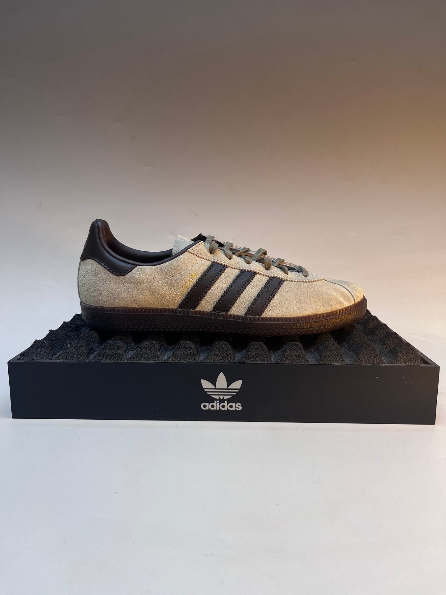 adidas Originals Cancun M19602 // STONE