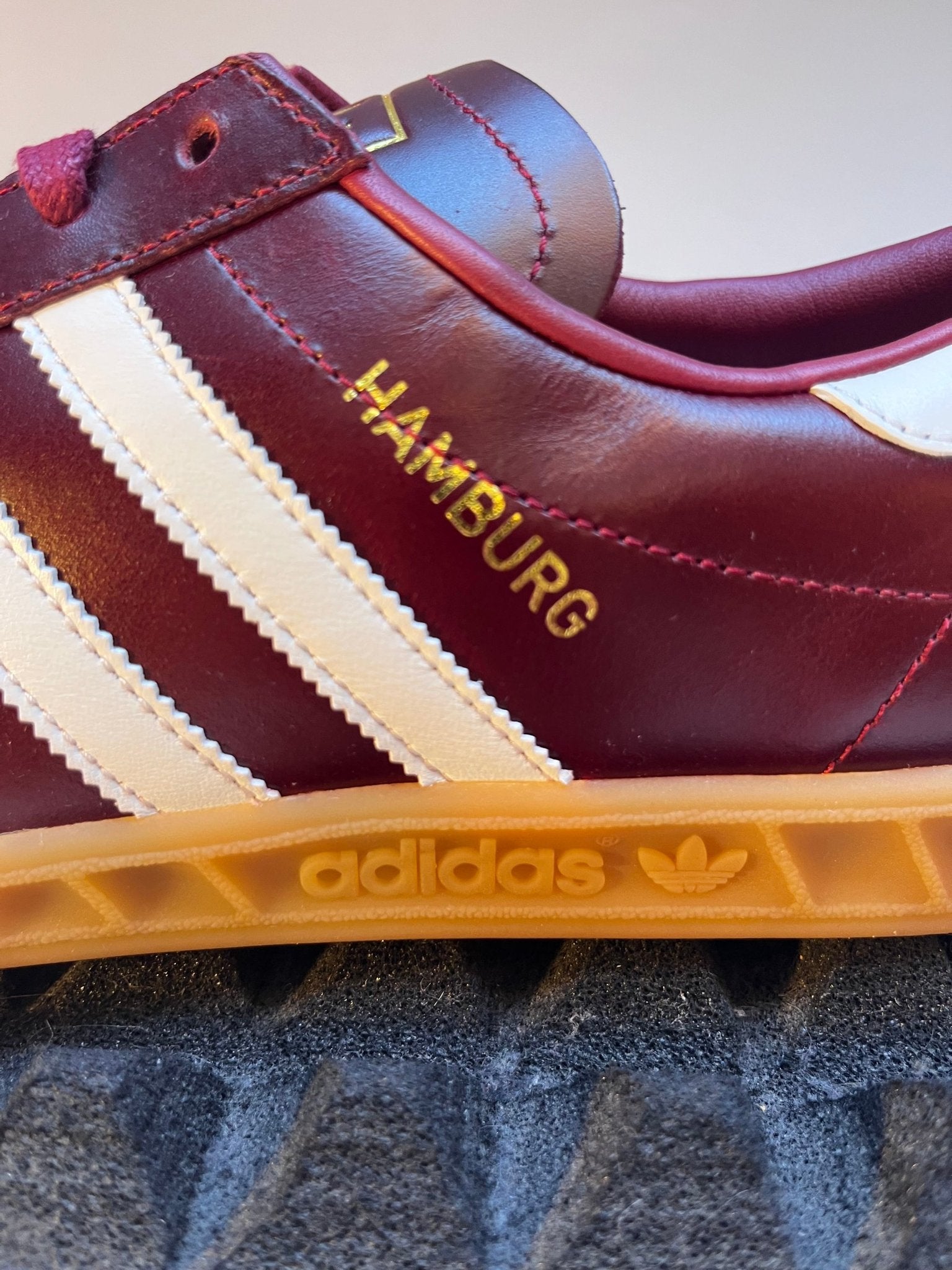 adidas Originals Hamburg "Made in Germany" S31603 // BURGUNDY