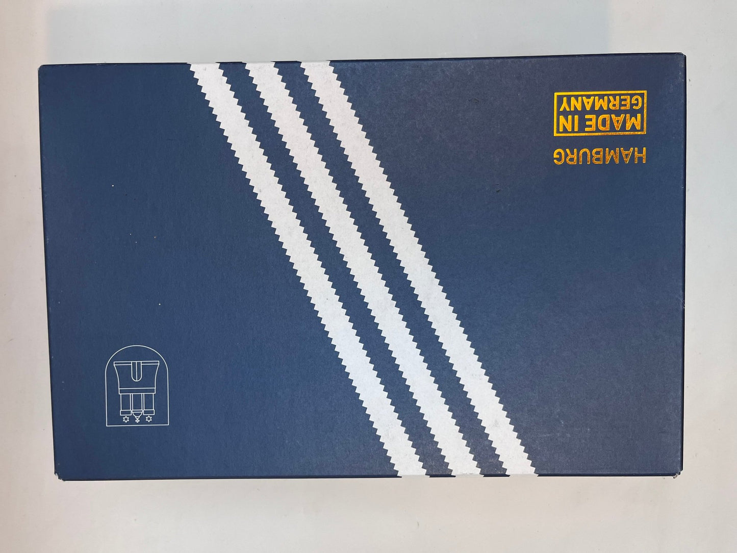 adidas Originals Hamburg "Made in Germany" S31602 // NAVY