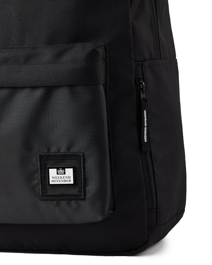Weekend Offender Large Rucksack // BLACK