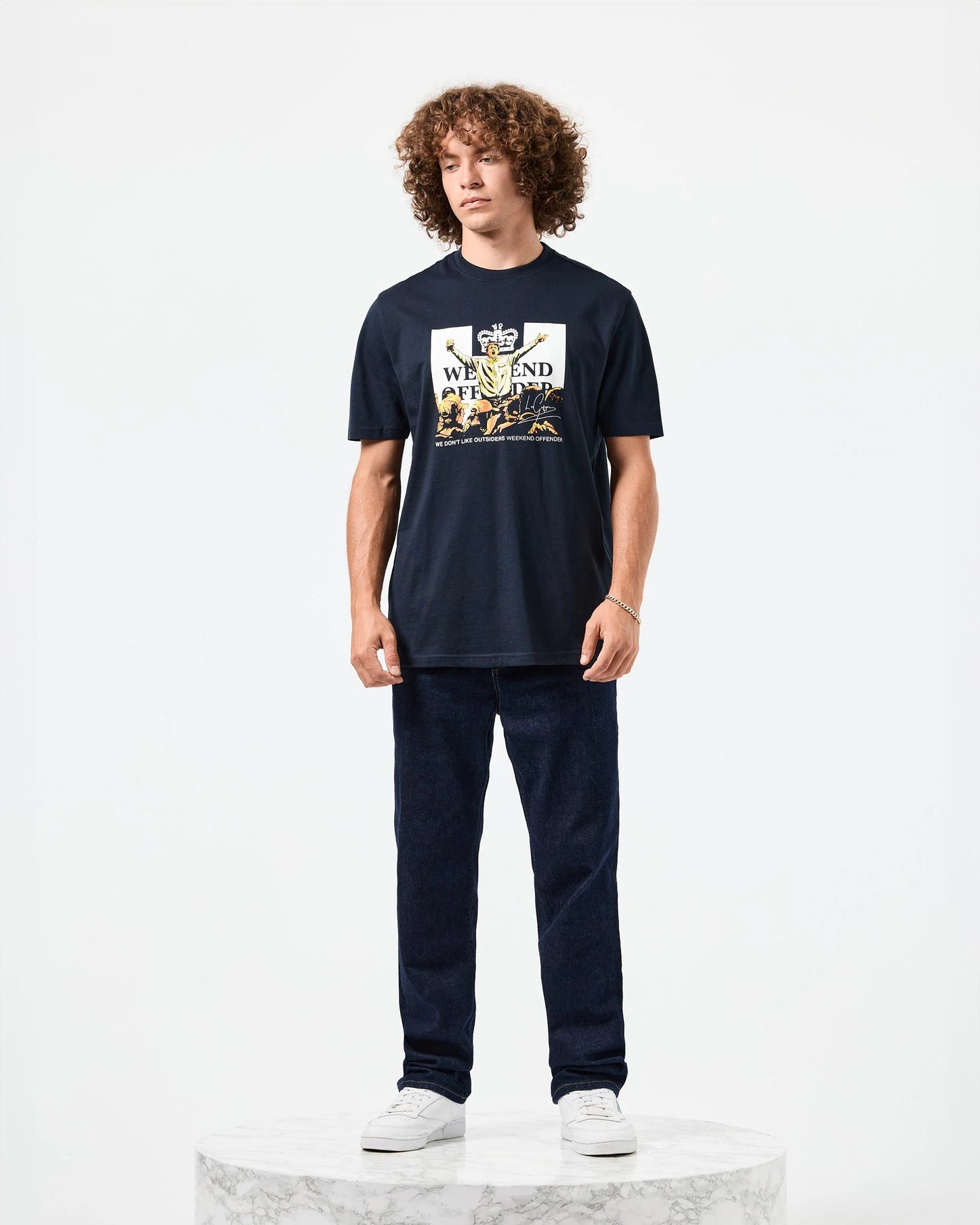 Weekend Offender Leo Gregory Graphic T-Shirt // NAVY