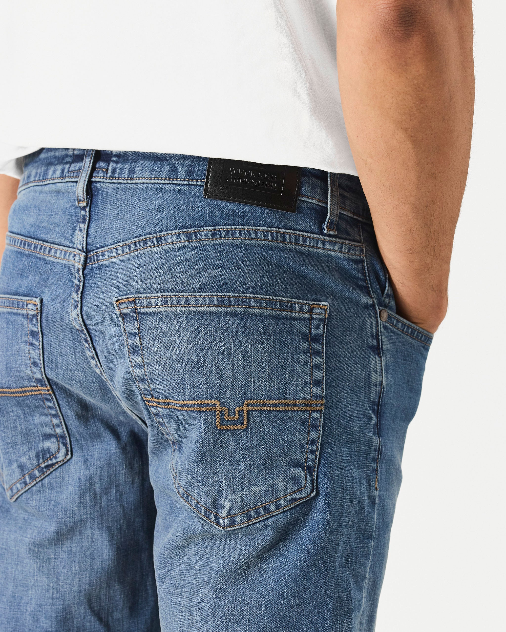 Weekend Offender Tapered Fit Denim Jeans // WASHED VINTAGE