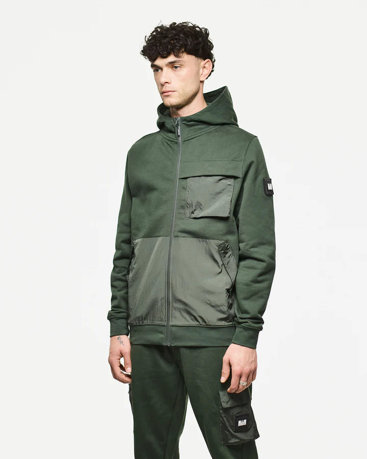 Weekend Offender Daponte Hoodie Black // GREEN