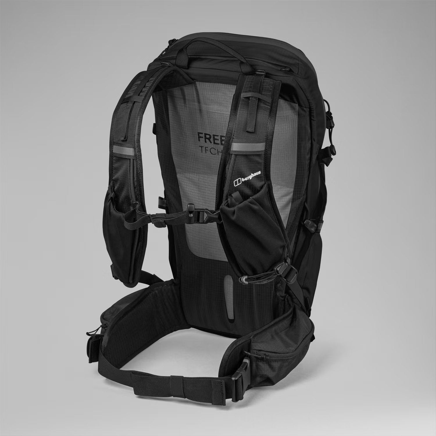 Berghaus Remote Hike M23 Backpack // BLACK