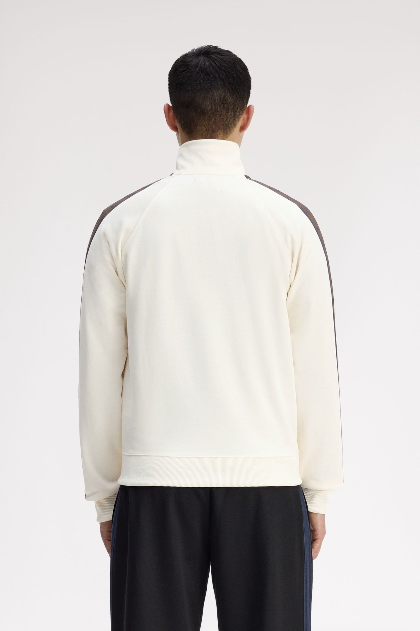 Fred Perry Contrast Tracktop J5557 // ECRU/BURNT 42A