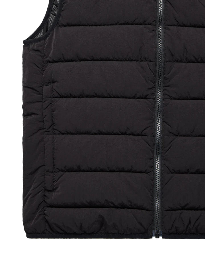 Weekend Offender Gacha Padded Gilet // BLACK