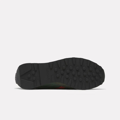 Reebok Aztec II 100239576 // GRIT GREEN