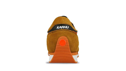 Karhu Mestari 76 // ORANGE/BLACK
