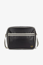 Fred Perry Shoulder Bag L8257 // BLACK/ECRU D57