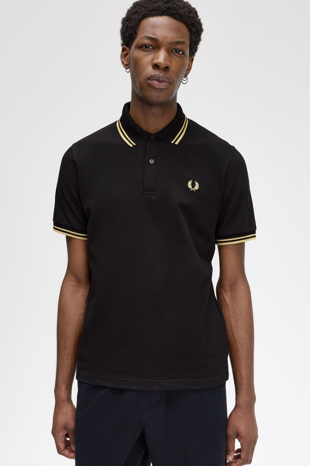Fred Perry M12 Made In England Polo // BLACK/CHAMPANGE 157