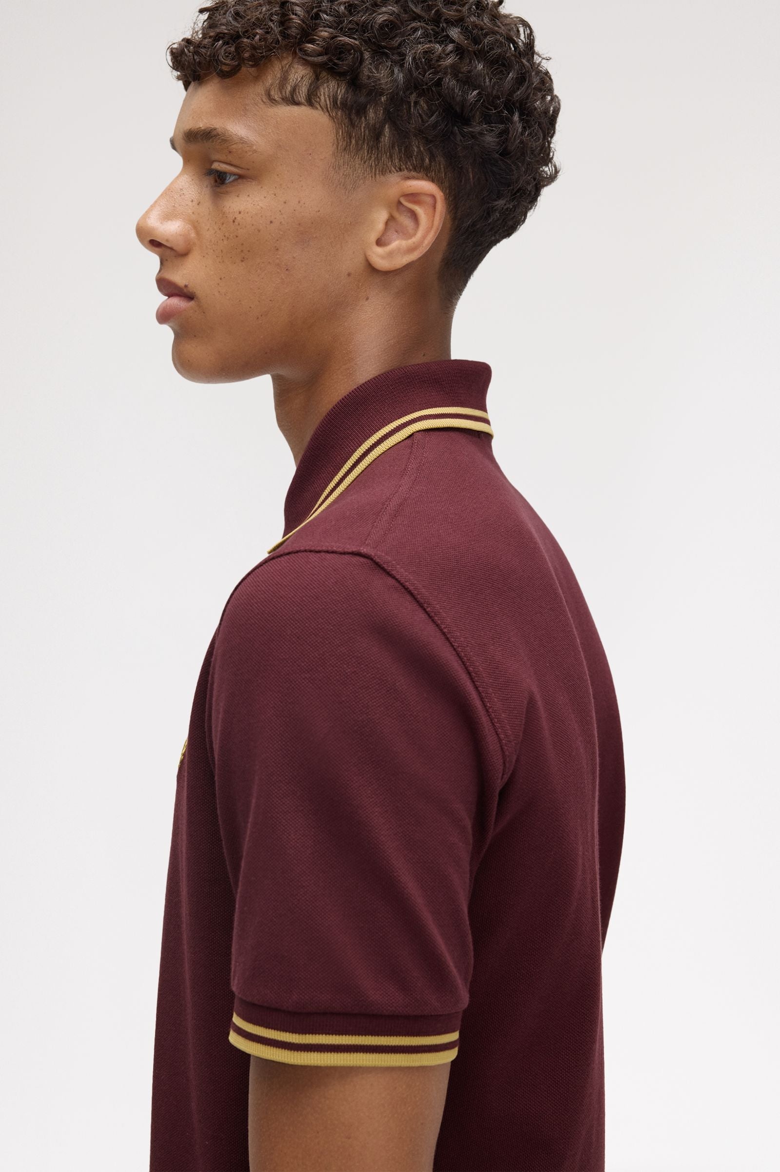 Fred Perry M12 Made in England Polo // OXBLOOD Y89