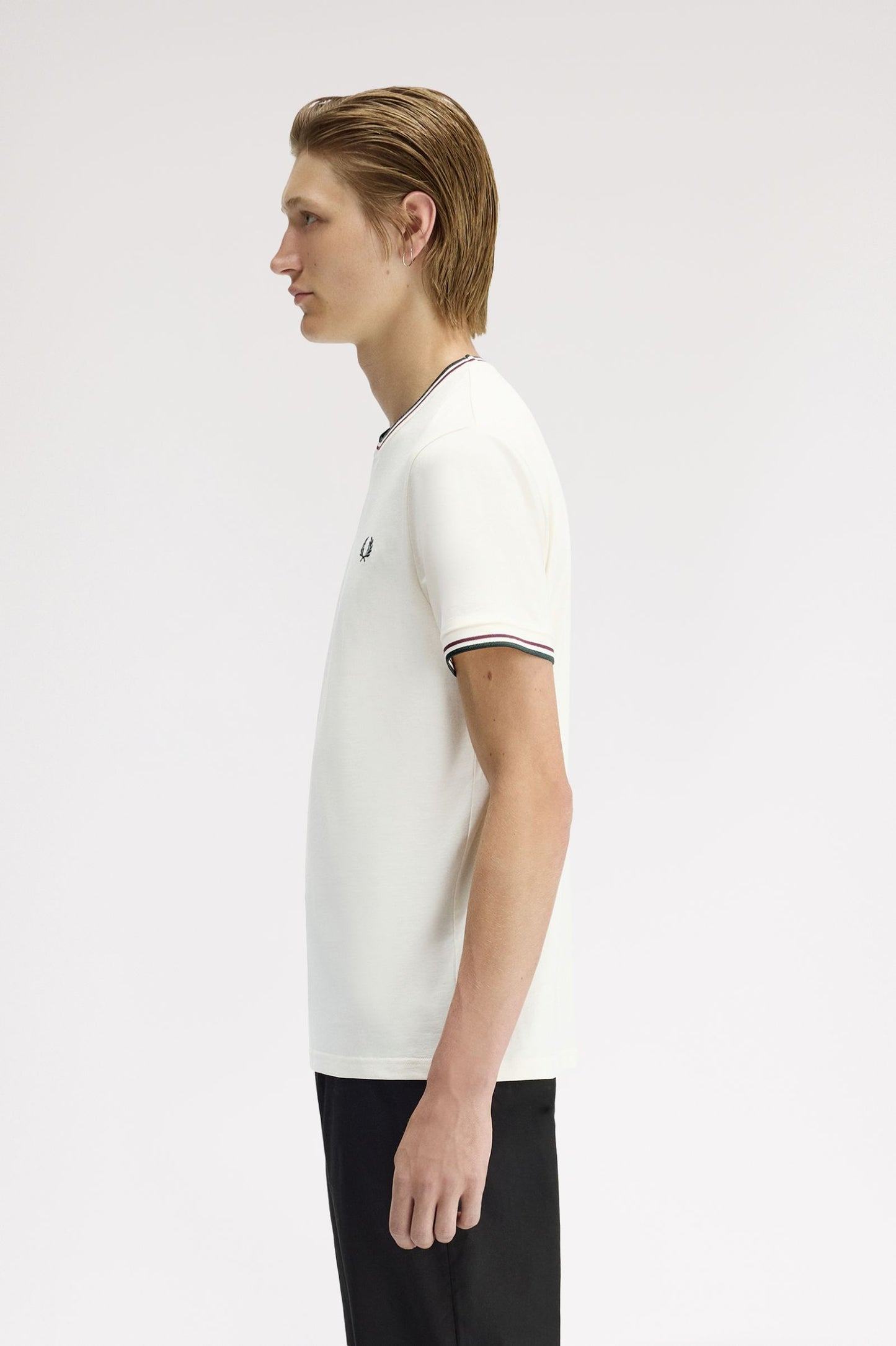 Fred Perry Twin Tipped T-Shirt // ECRU/OXBLOOD/GRASSROOTS 84A