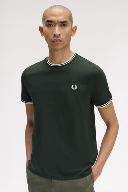 Fred Perry Twin Tipped T-Shirt M1588V // NIGHT GREEN T50