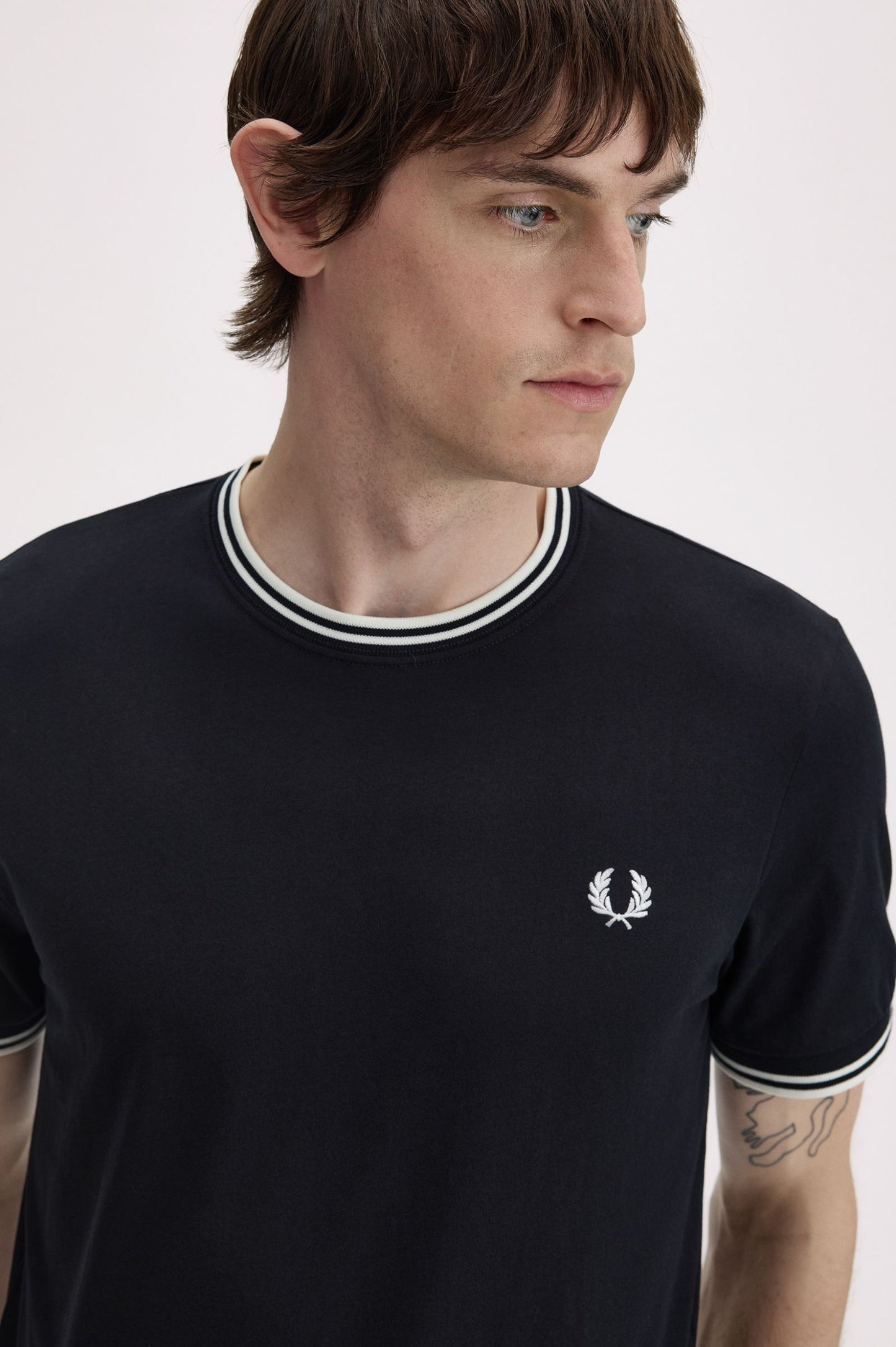 Fred Perry Twin Tipped T-Shirt M1588 // BLACK/WHITE 102