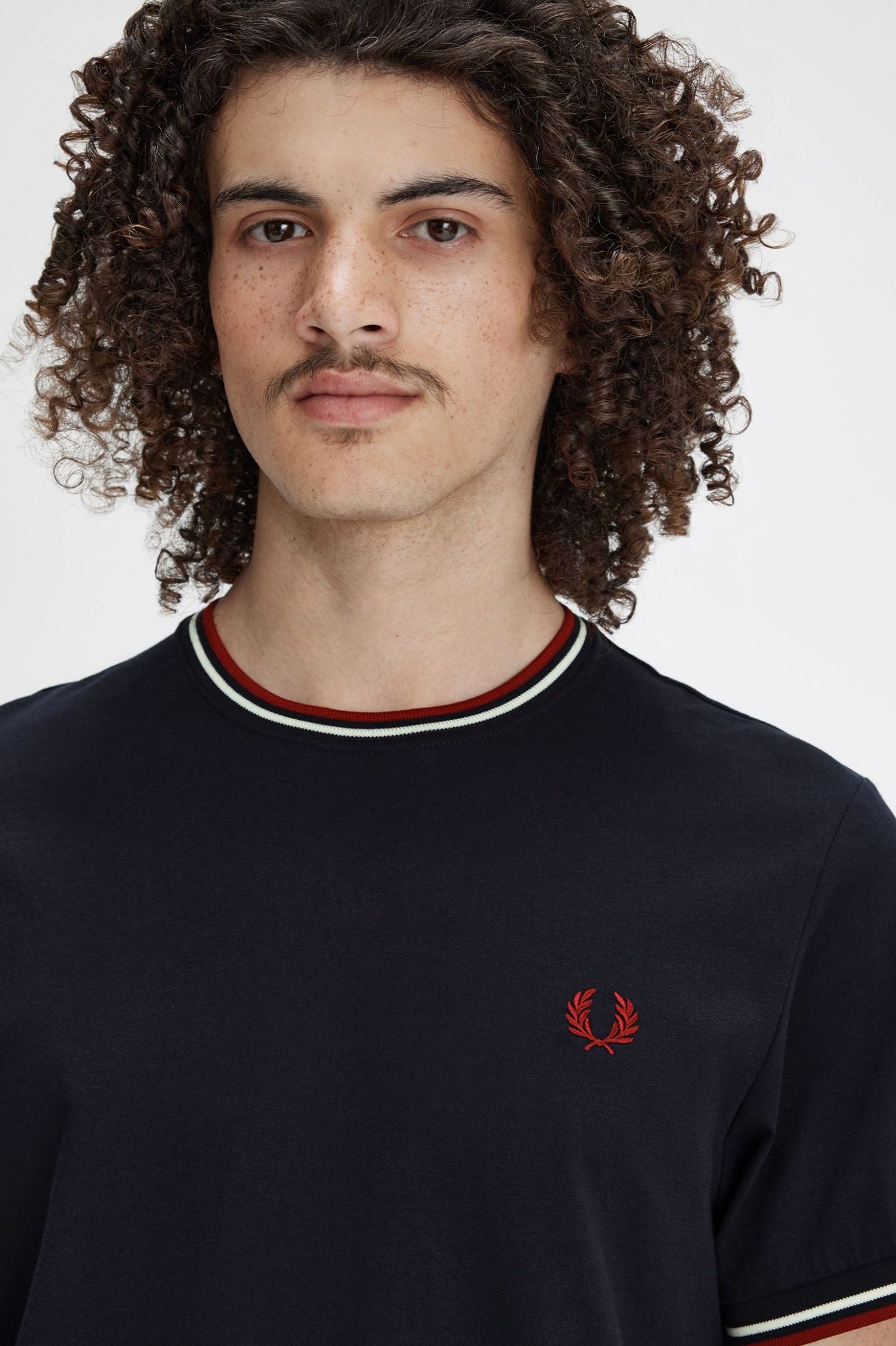 Fred Perry Twin Tipped Tee M1588 // NAVY T55