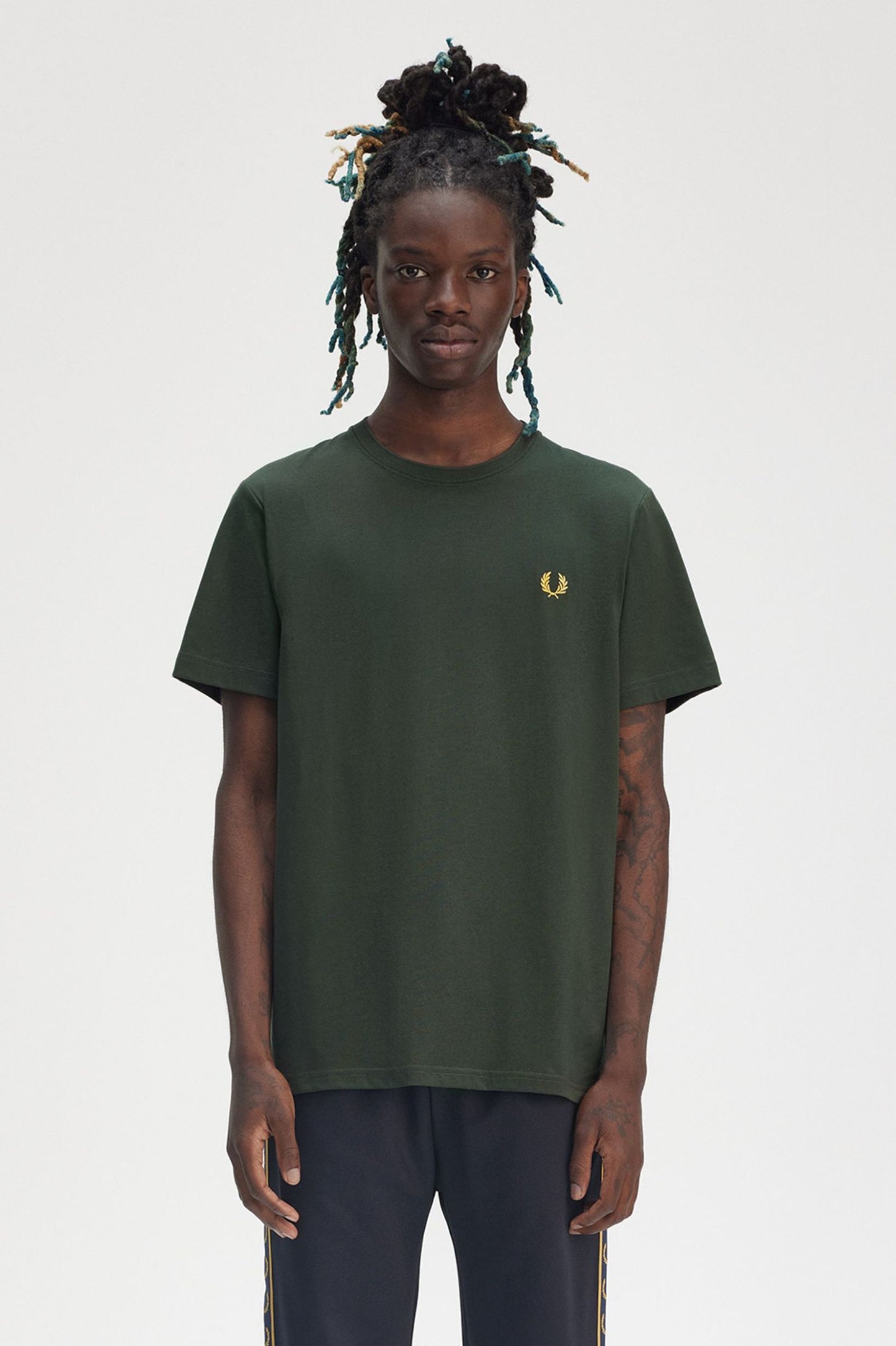 Fred Perry Crew Neck T-Shirt M1600 // COURT GREEN X89