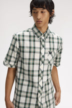 Fred Perry Classic Tartan Short Sleeve Shirt M2434 // ECRU
