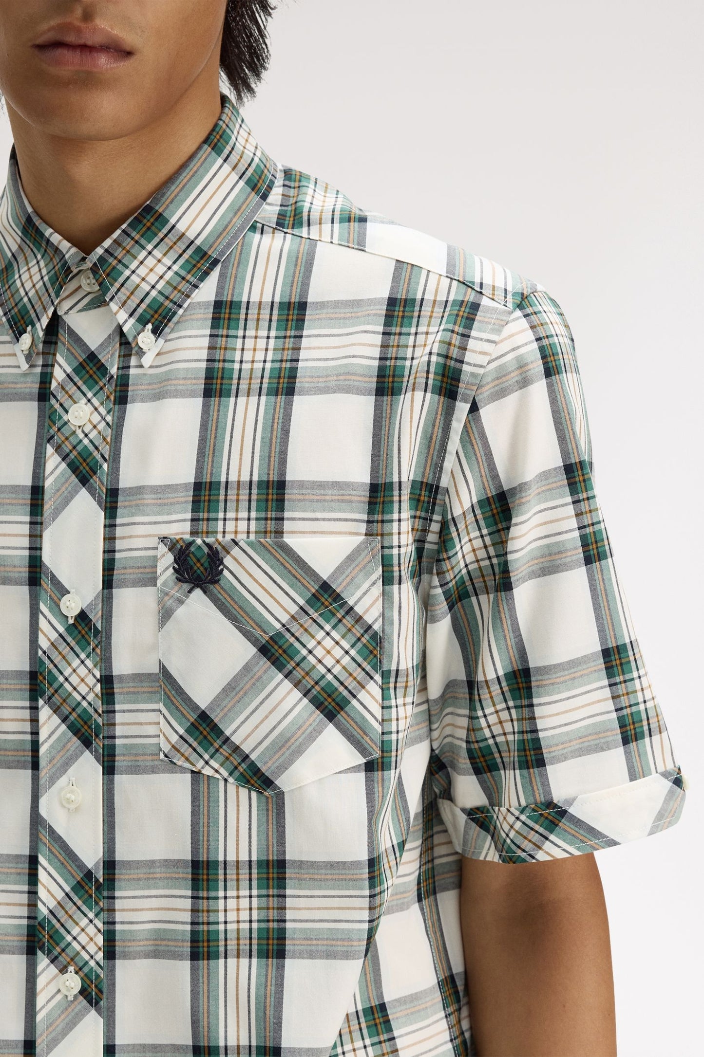 Fred Perry Classic Tartan Short Sleeve Shirt M2434 // ECRU