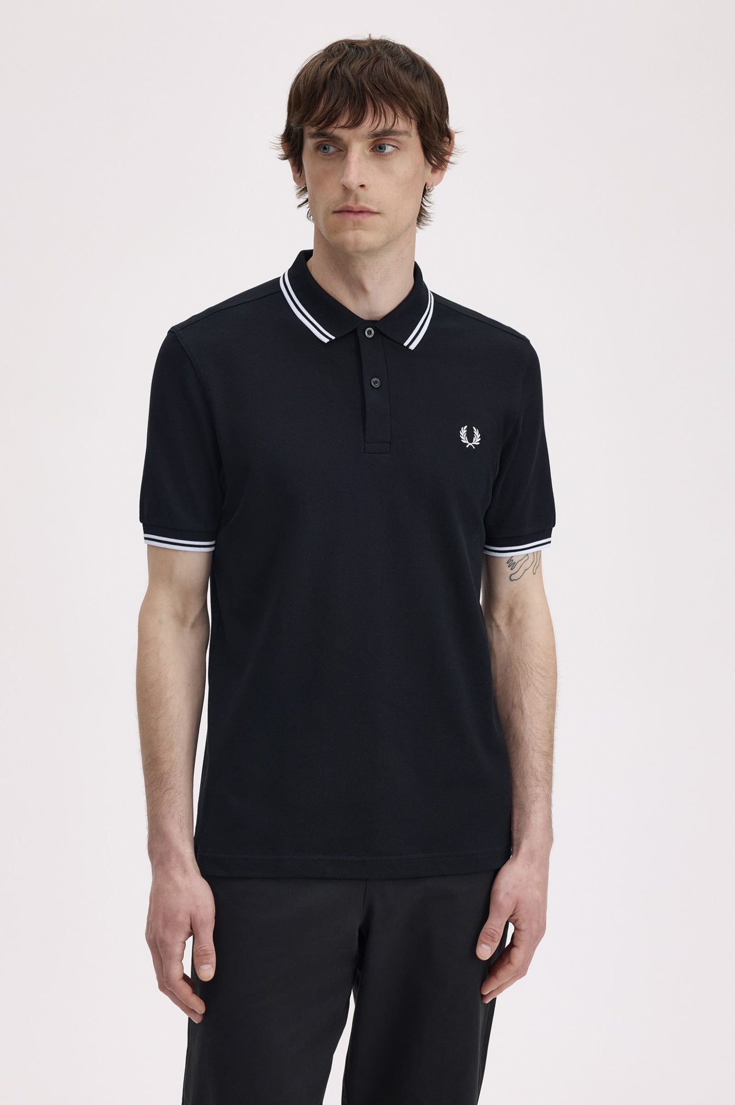 Fred Perry M3600 Polo // BLACK/WHITE 350