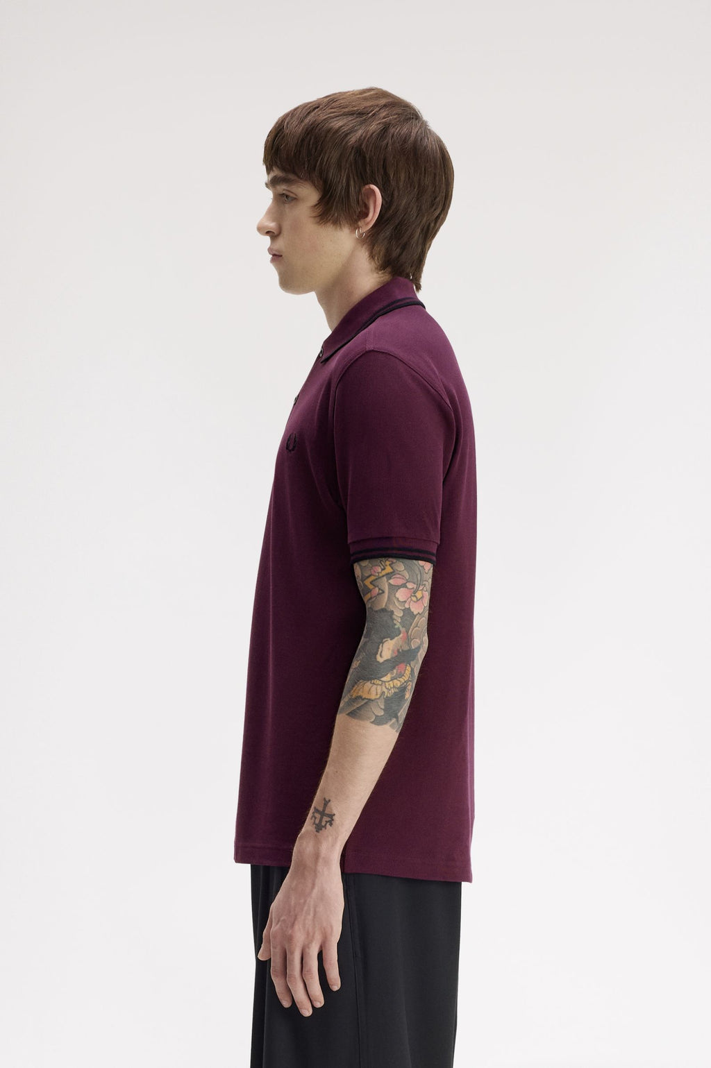 Fred Perry M3600 Polo // PLUM BLACK 84C