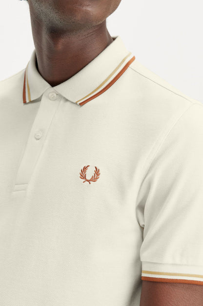 Fred Perry M3600 Polo // ECRU/HONEYCOMB X01