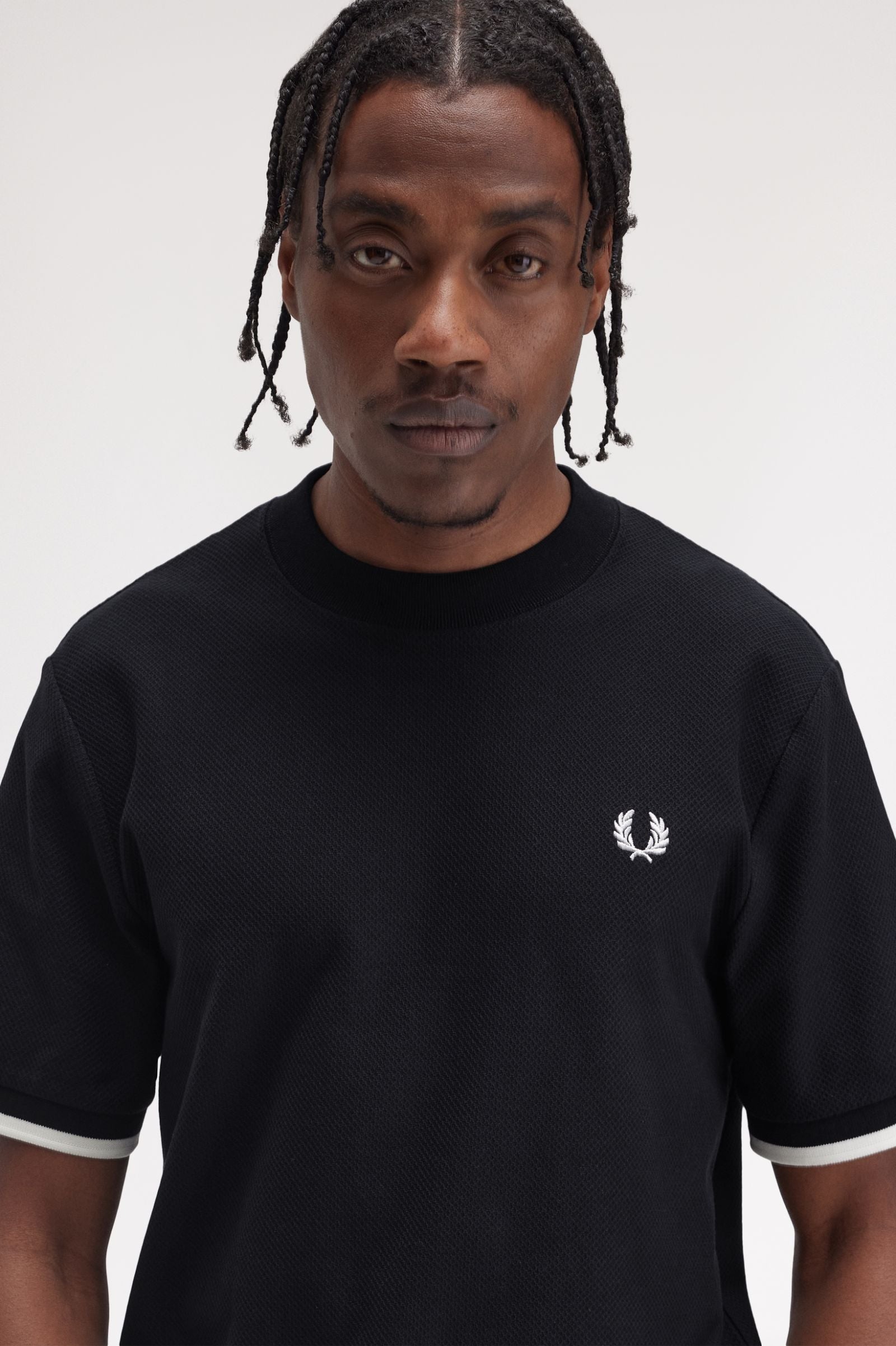 Fred Perry Tipped Cuff Piqué T-Shirt M4654 // BLACK 184