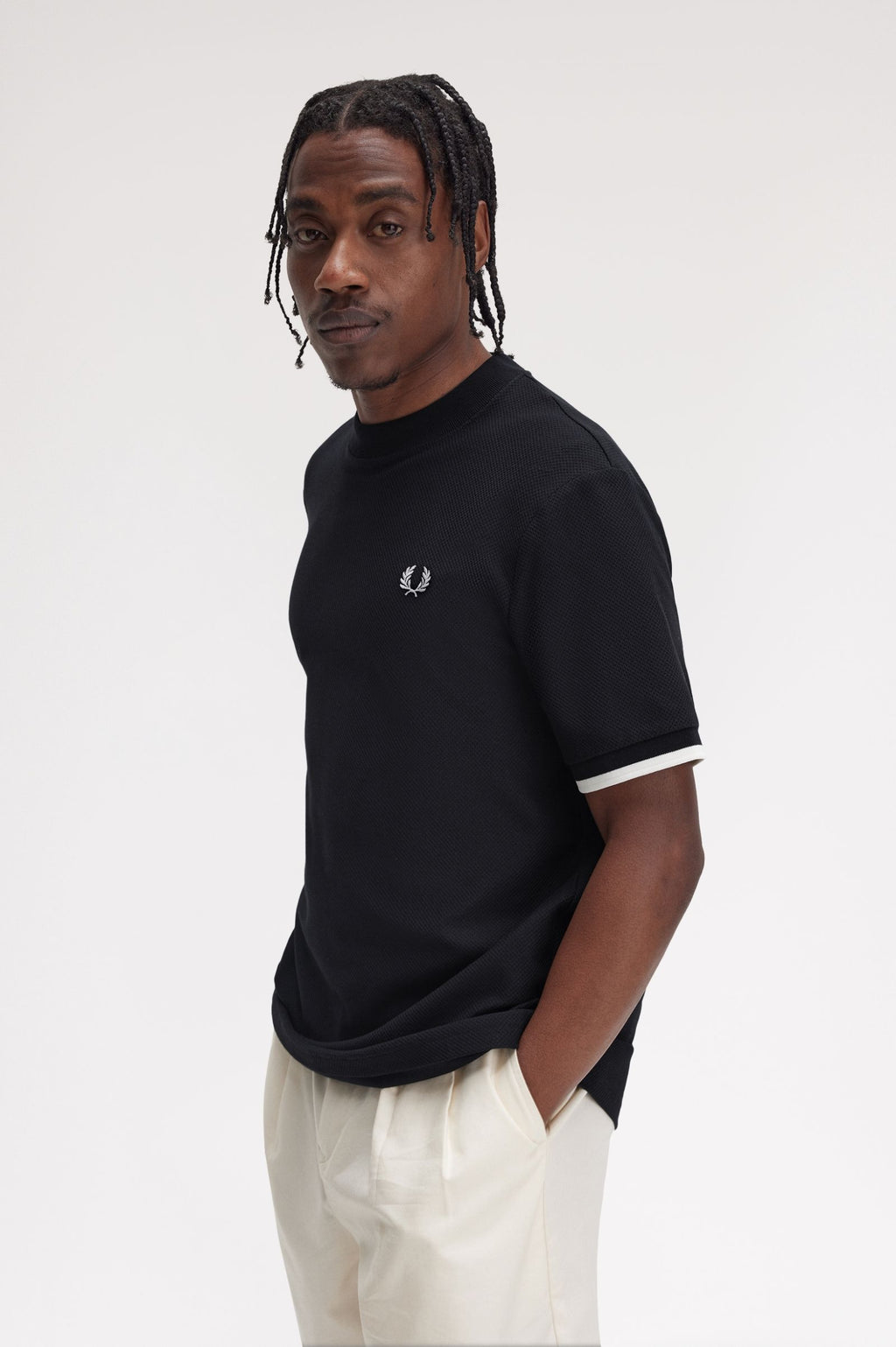 Fred Perry Tipped Cuff Piqué T-Shirt M4654 // BLACK 184