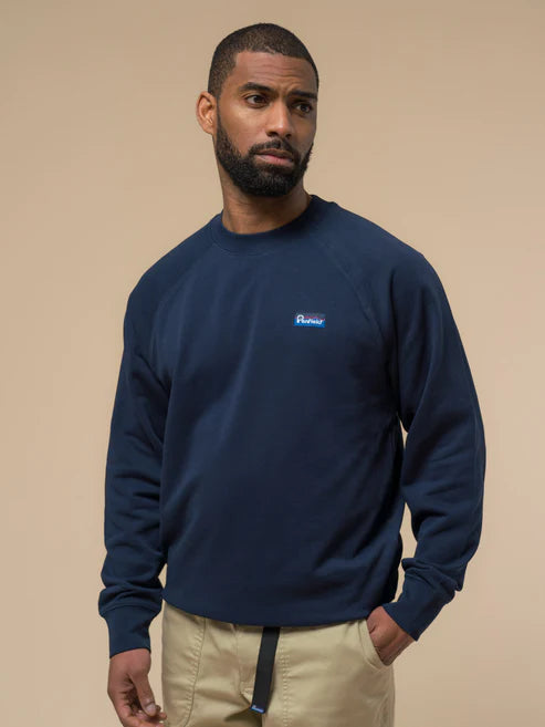 Penfield Original Logo Sweatshirt // NAVY