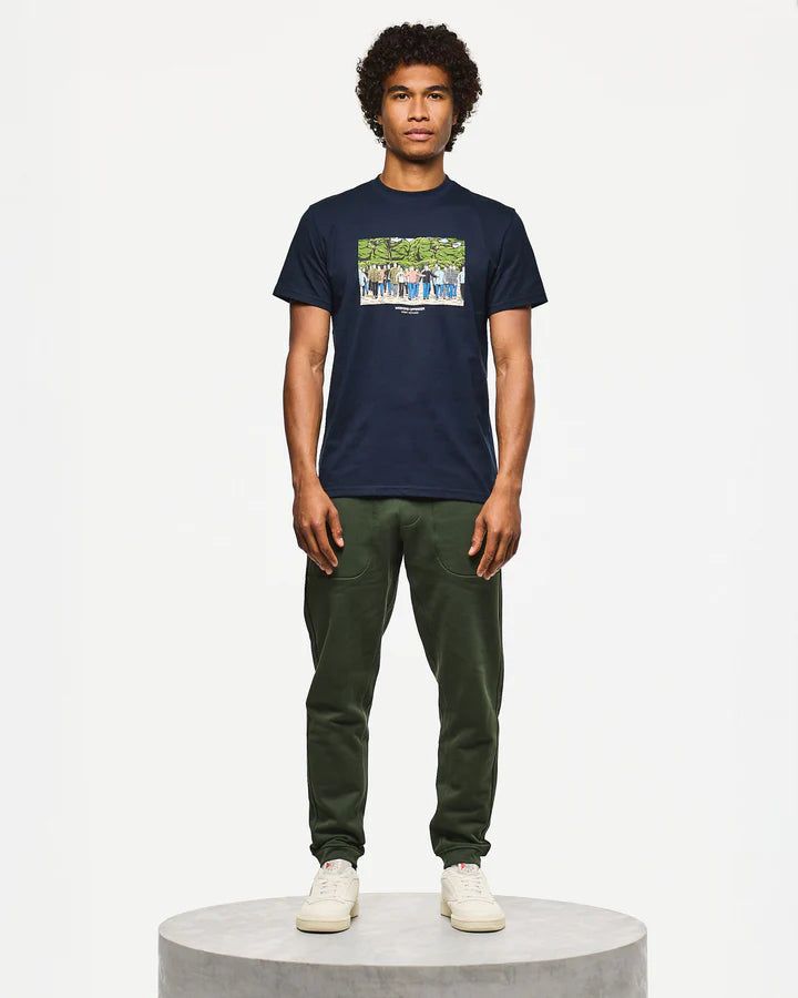 Weekend Offender GSE Graphic T-Shirt // NAVY
