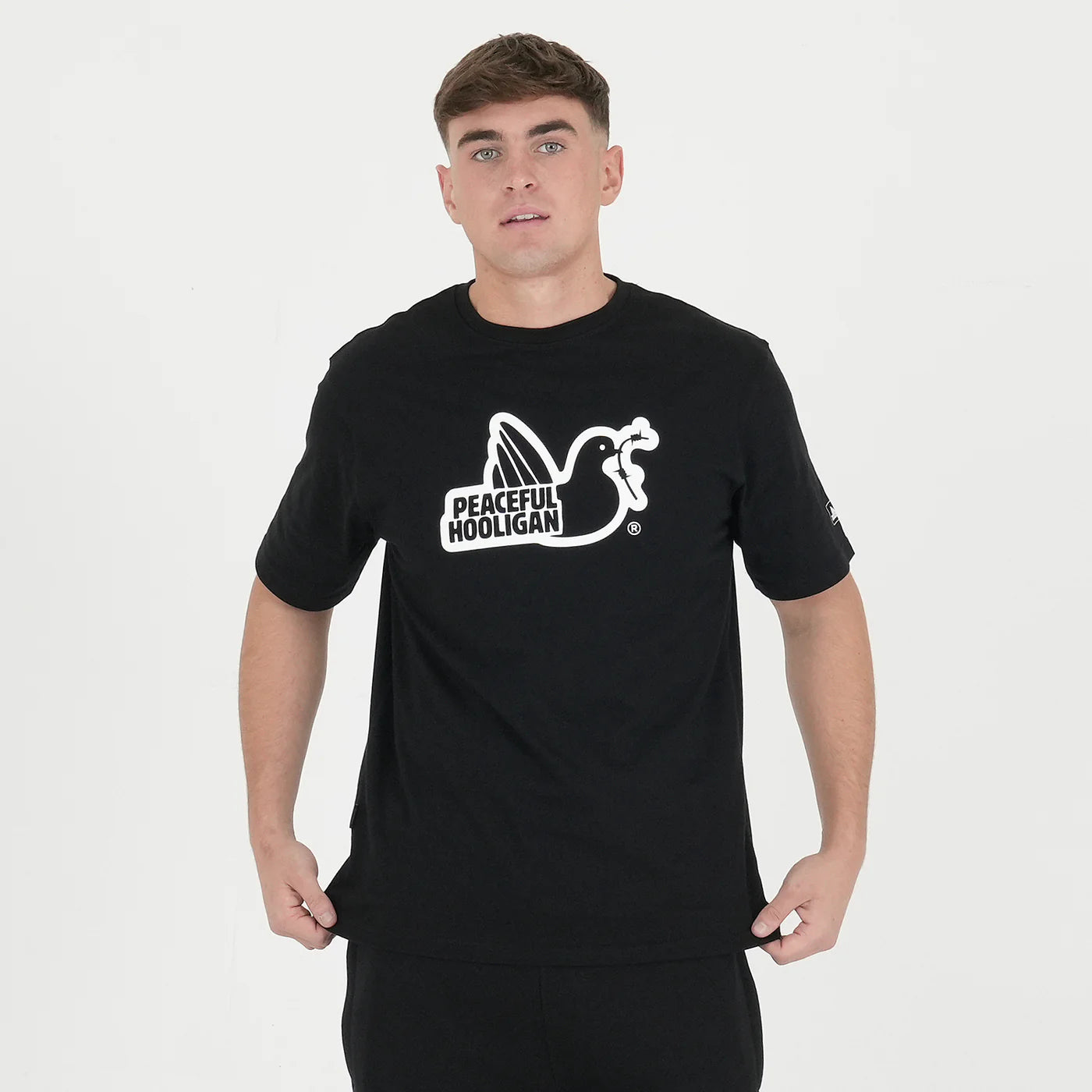 Peaceful Hooligan Outline T-Shirt // BLACK