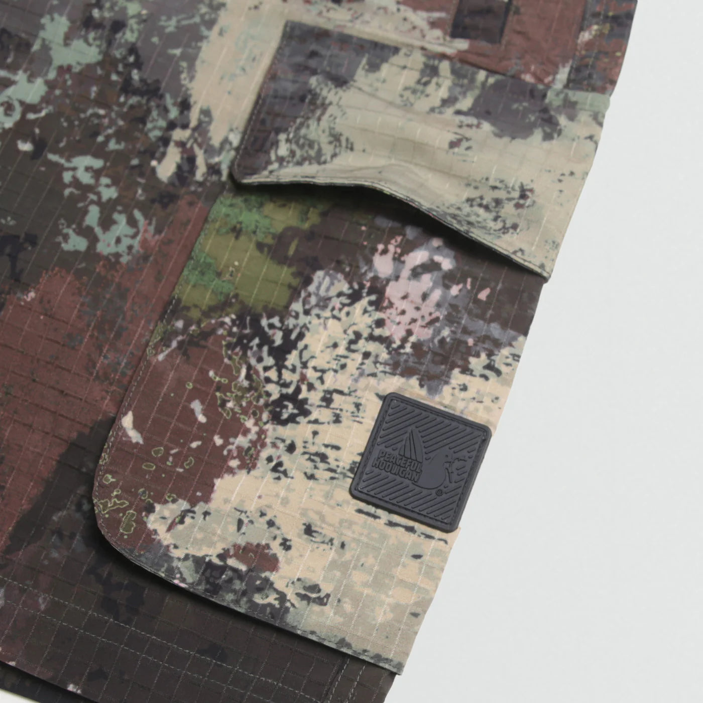 Peaceful Hooligan Scepter Shorts // WOODLAND CAMO