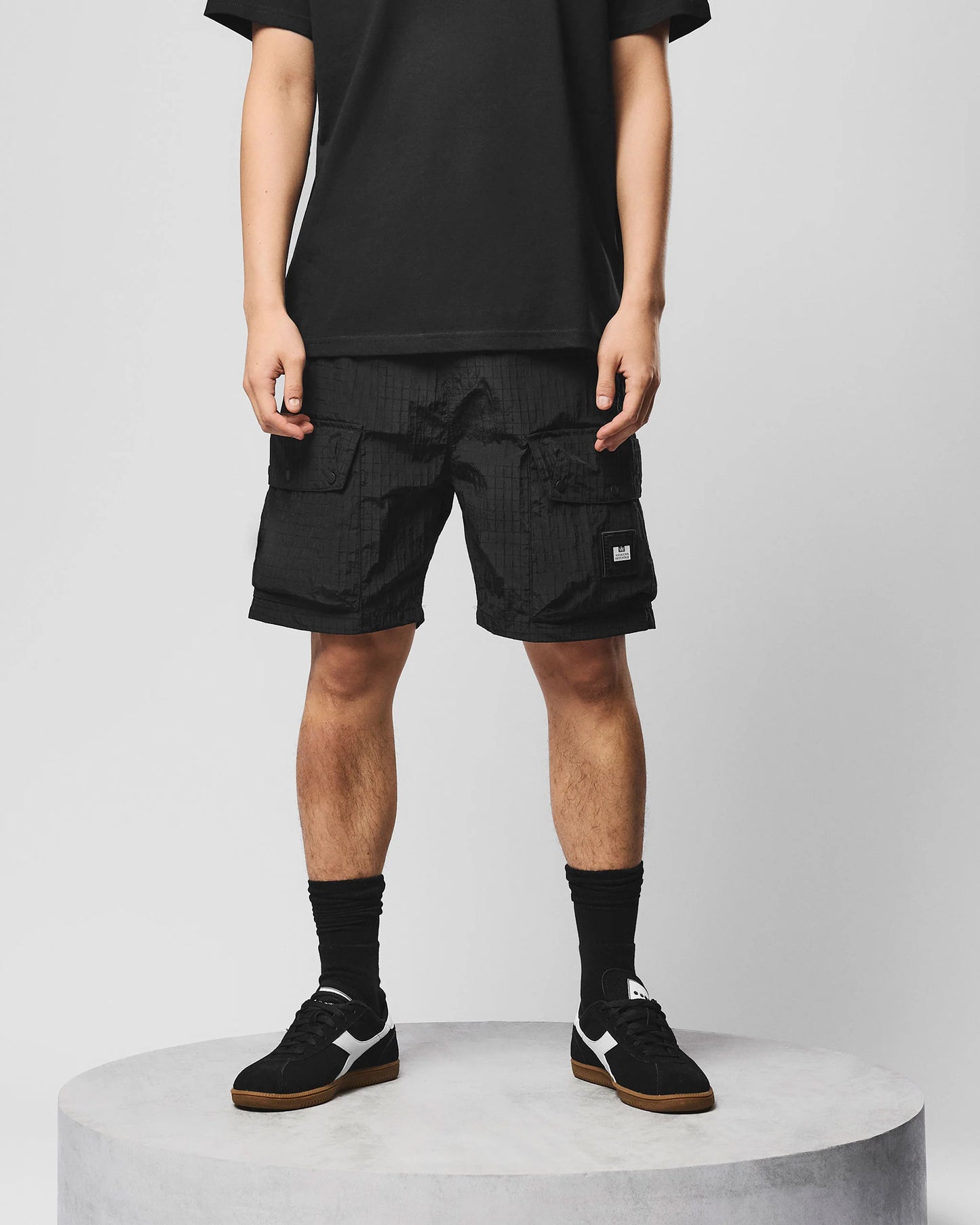 Weekend Offender Zemmouri Cargo Short // BLACK
