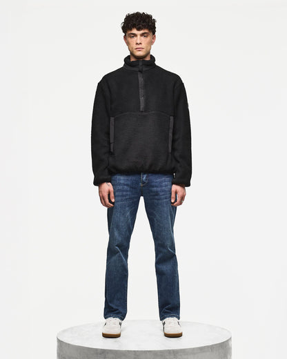 Weekend Offender Stanier Sherpa Fleece // BLACK