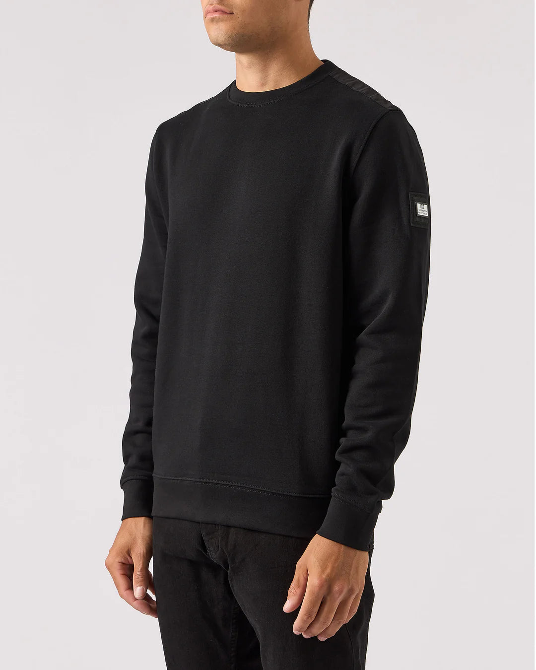 Weekend Offender F Bomb Sweatshirt // SVART