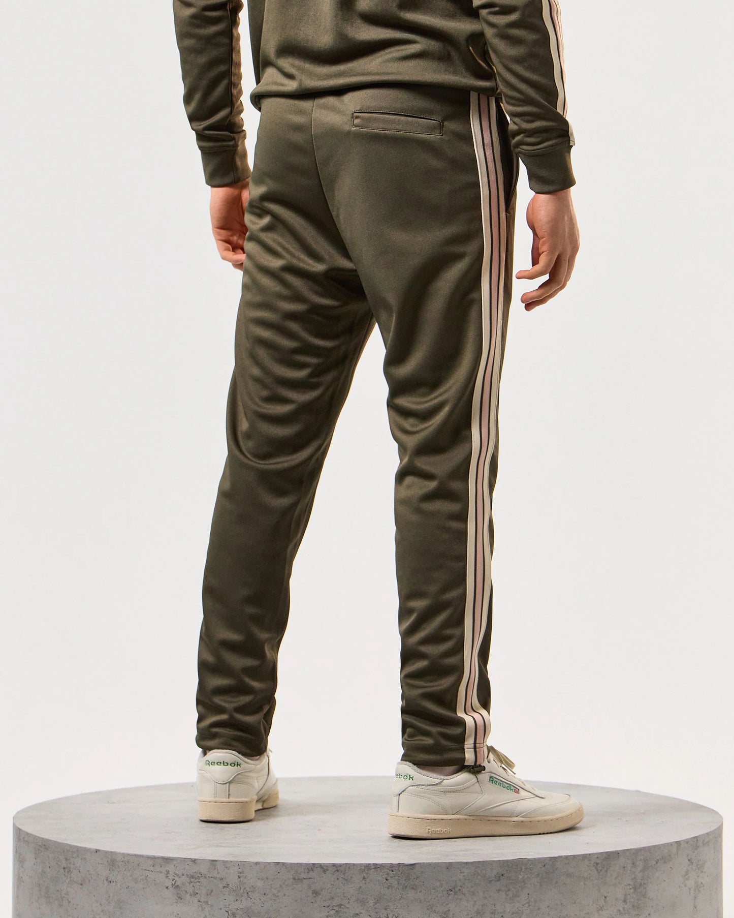 Weekend Offender Hamoa Track Pants // CASTLE GREEN