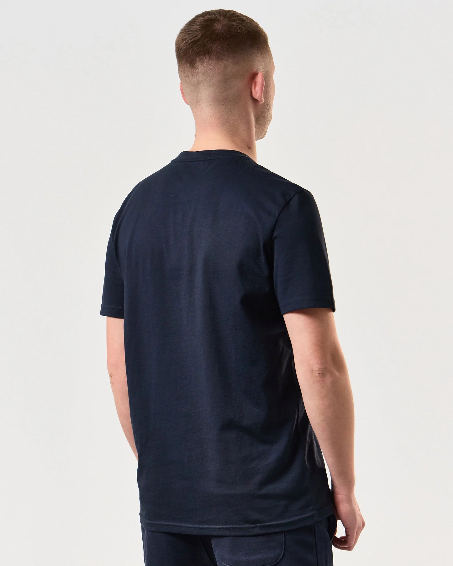 Weekend Offender Prison Classic T-Shirt // NAVY