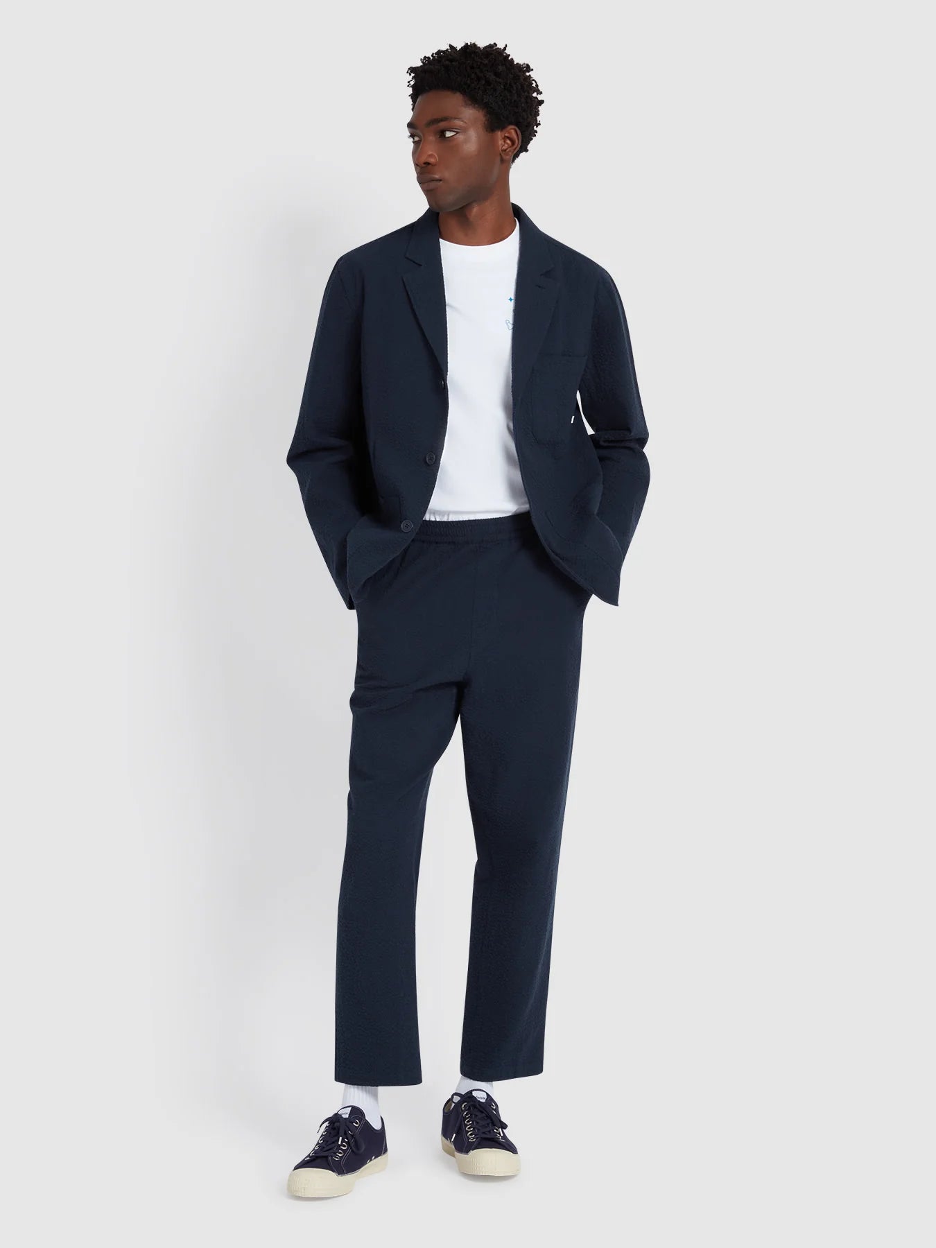 Farah Habersham Seersucker Blazer // TRUE NAVY